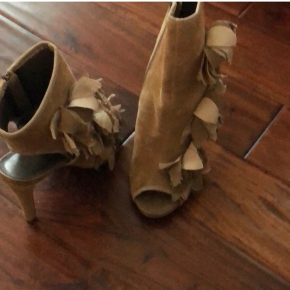 Report Peep Toe High Heeled Boots - Picture 1 of 3